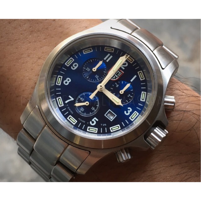 Luminox hotsell series 800
