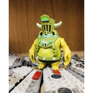 Ben 10 Omniverse Toepick Alien Action Figure Toy 3