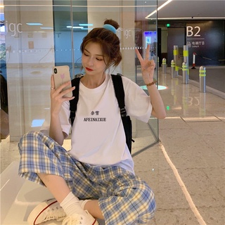เสื้อยืดฤดูร้อนแขนสั้นสีขาวผู้หญิงสไตร์สาววิทยาลัยมาใหม่oversizeสบาย ๆ ด้านบนพิมพ์ลายทั้งหมด