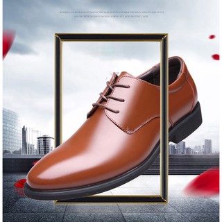 ภาพขนาดย่อของภาพหน้าปกสินค้ารองเท้าคัชชูหนัง หัวแหลม แบบทางการ ผูกเชือก รุ่น P69 จากร้าน september27_th บน Shopee