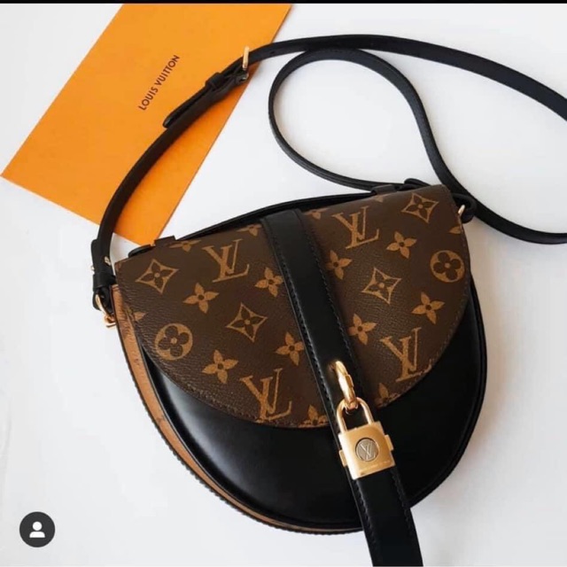 Louis Vuitton Monogram Chantilly Locked