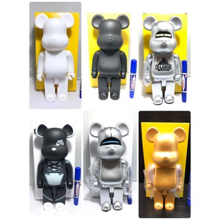 ภาพขนาดย่อของภาพหน้าปกสินค้าBearbrick 400% - แบร์บริคคอวส์ หมีแบร์บริค มีให้ เลือก 6 แบบ ขนาดความสูง 28 ซม. สินค้าพร้อมกล่อง จากร้าน juniorshoptoys บน Shopee