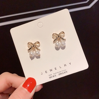 ภาพขนาดย่อของภาพหน้าปกสินค้า925 Silver Post Korean Super Fairy Bow Earrings Temperament Fashion Earrings จากร้าน ifkmi.th บน Shopee