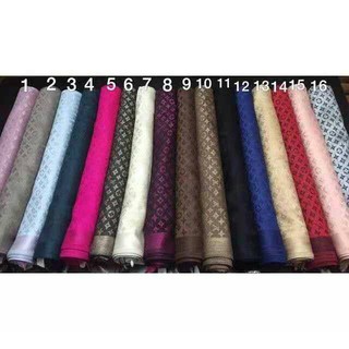 สินค้า ผ้าคลุมไหล่ ผ้าพันคอ Lvสี1.# ขนาด กว้าง 70 ซม. ยาว 180 ชม.