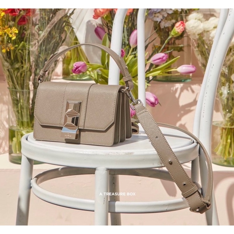 ส่งต่อ Taupe Layar s | Shopee Thailand
