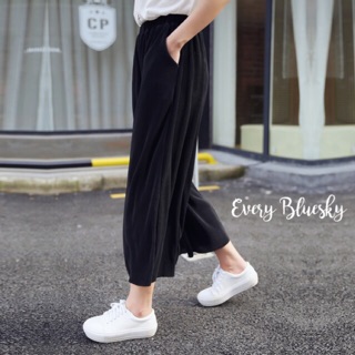 🎲 Black Parazzo Pleated Pants ♡♡