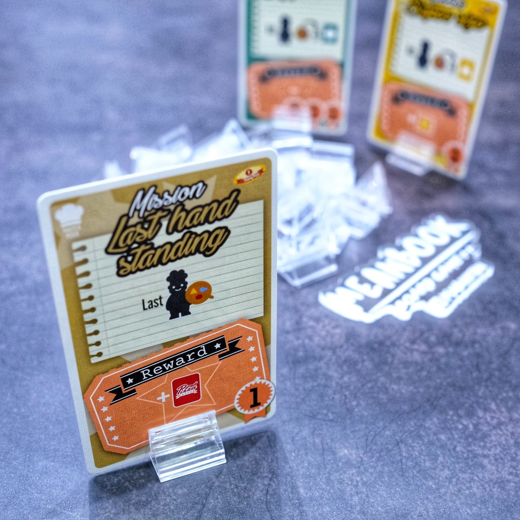 แสตนด์พลาสติก (ใหญ่) สำหรับวางการ์ด Card Clip Stand Standy | Shopee ...