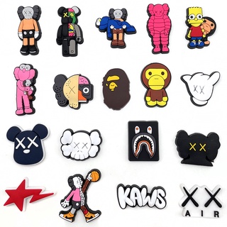 จี้การ์ตูน Kaws jibits croccs Charm Ape jibits Pin สําหรับตกแต่งรองเท้าเด็ก