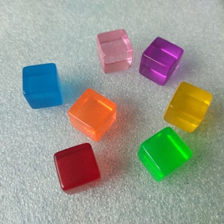สินค้า Cube พลาสติกใส ขนาด 1.5 ซม. (ราคาต่อชิ้น)