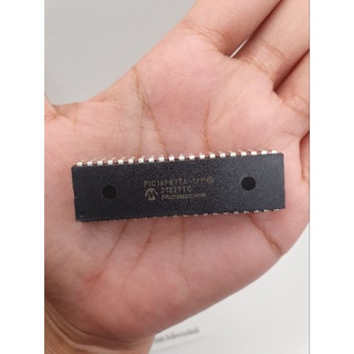 PIC16F877A-I/P PIC16F877A ของแท้  ไมโครคอนโทรลเลอร์ชิป IC ชิปเดี่ยวไมโครคอมพิวเตอร์ in-line DIP40