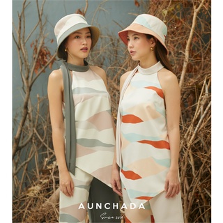 Aunchadabrand - Hannah Top (เสื้อคล้องคอ) มี 3 สีให้เลือก