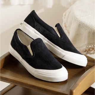 สินค้า BIKK - รองเท้าผ้าใบ รุ่น \"Grow\" Black Size 36-45 Corduroy Slip-On Sneakers / รองเท้าผู้หญิง / รองเท้าผู้ชาย / รองเท้า