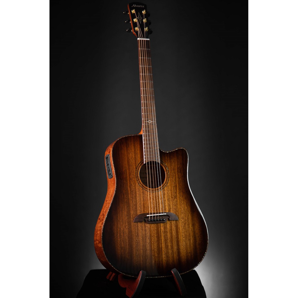 alvarez-mda66ceshb-กีตาร์โปร่งไฟฟ้าทรง-dreadnought-สเปค-all-solid-african-mahogany-พร้อมกระเป๋า