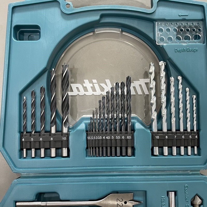 ลดพิเศษ-สินค้าตัวโชว์-makita-ชุดอุปกรณ์เสริมมากีต้า-50ชิ้น-d-42313-ของแท้100