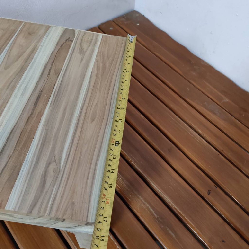 โต๊ะอเนกประสงค์๕-ขนาด-45x45x30ซม-ทำจากไม้สักแท้100-เตาของใช้ต่างๆๆพื้นเรียบ