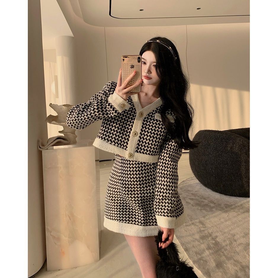 ชุดเซ็ต-2-ชิ้น-เวอร์ชั่นเกาหลี-เสื้อแขนยาวผ้าทวีต-กระโปรงเอวสูง-houndstooth-ดูแพง
