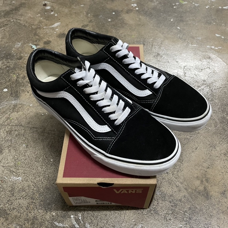 ของแท้*มือ2*) รองเท้า Vans Old Skool สี Black/White สภาพใหม่มาก สี