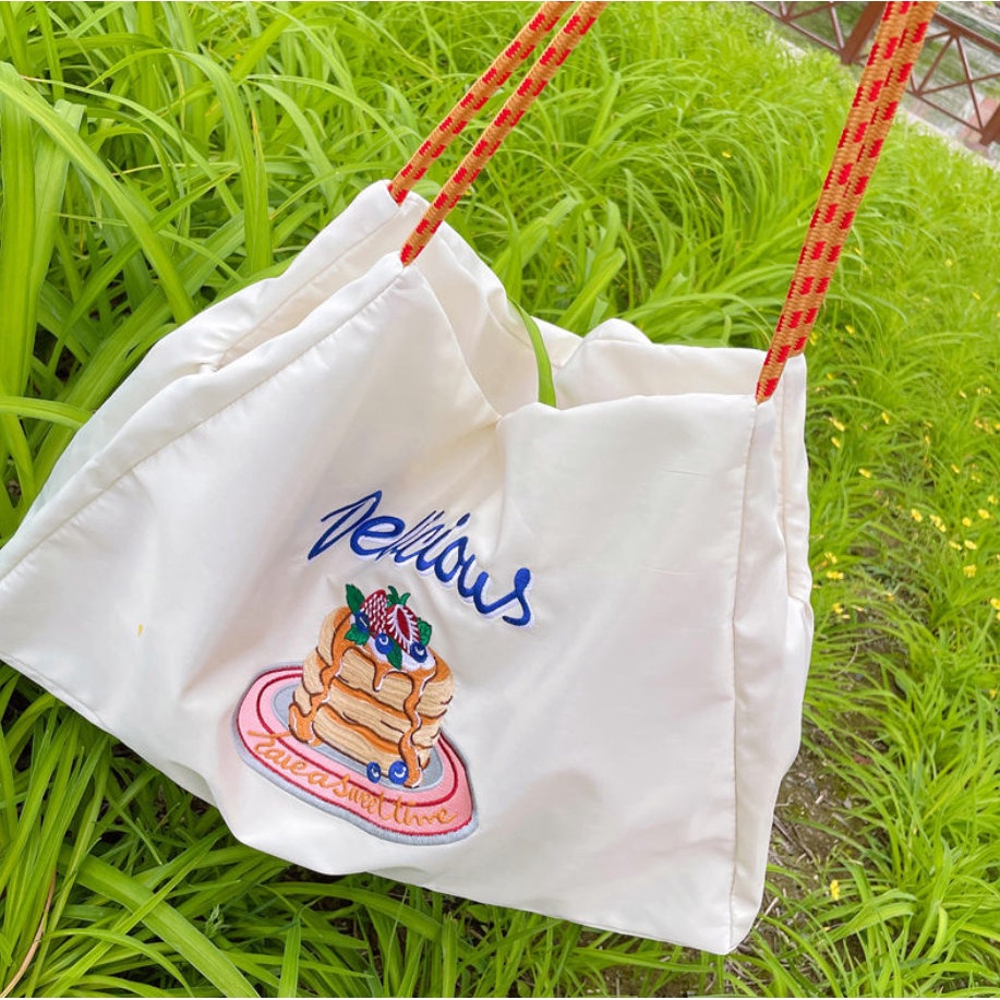 กระเป๋าผ้าใบใหญ่-gan-nino-yi-mengling-student-embroidery-environmental-protection-bag-embroidery-nylon-bag-bag-bag
