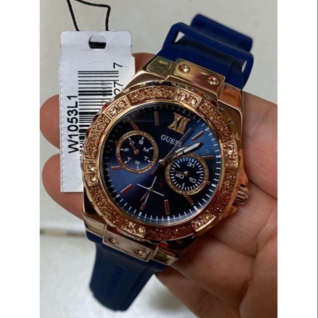 guess-w105-3l1-100