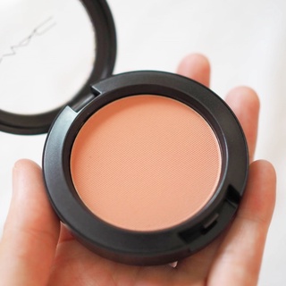 ส่งฟรี MAC Powder Blush 6g แต่งแต้มพวงแก้มให้สวยสุขภาพดีด้วยบลัชออน Sunbasque / Fleur Power OCT01