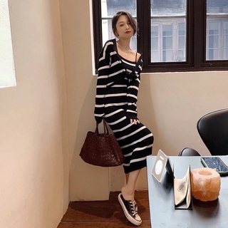 พร้อมส่ง10.07.22🥃STRIPE MAXI AND CARDIGAN น่ารักมากกก เดรสสายเดี่ยว+เสื้อคลุมคาร์ดิแกน งานดีงาม เกาหลีมากก