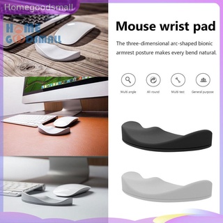 ภาพหน้าปกสินค้าREADY STOCK❤ Mouse Pad Soft Silicone Hand Wrist Rest Mouse Mat Ergonomic for Game PC Computer ที่เกี่ยวข้อง