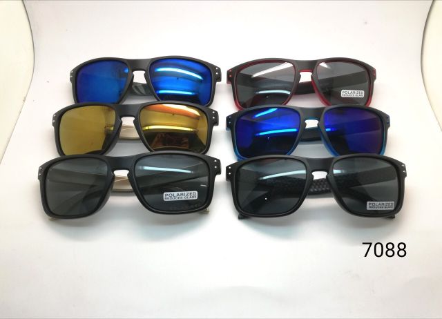 cu2-polarized-7288-แว่นตากันแดด-แว่นตาโพลาไรซ์-polarized-sunglasses