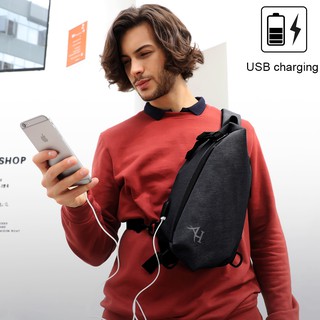 ARCTIC HUNTER รุ่น XB00045 (กันน้ำ + USB + Tablet 9.7") - กระเป๋าคาดอกใส่ Tablet