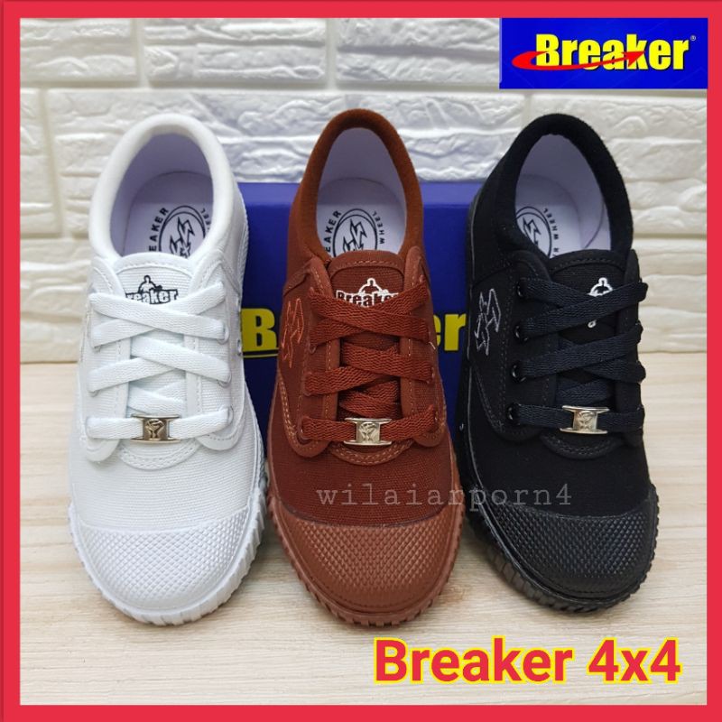 ราคาและรีวิวBreaker 4x4 รองเท้าผ้าใบนักเรียนเบรคเกอร์ เบอร์ 31-47