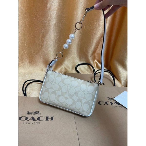 กระเป๋า-coach-c3308-nolita-19-top-handle-bag-ส่งฟรี