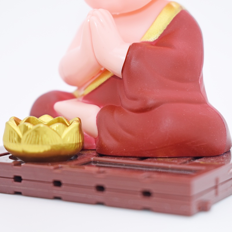 buddhism-monk-doll-solar-power-nodding-bonze-ornament