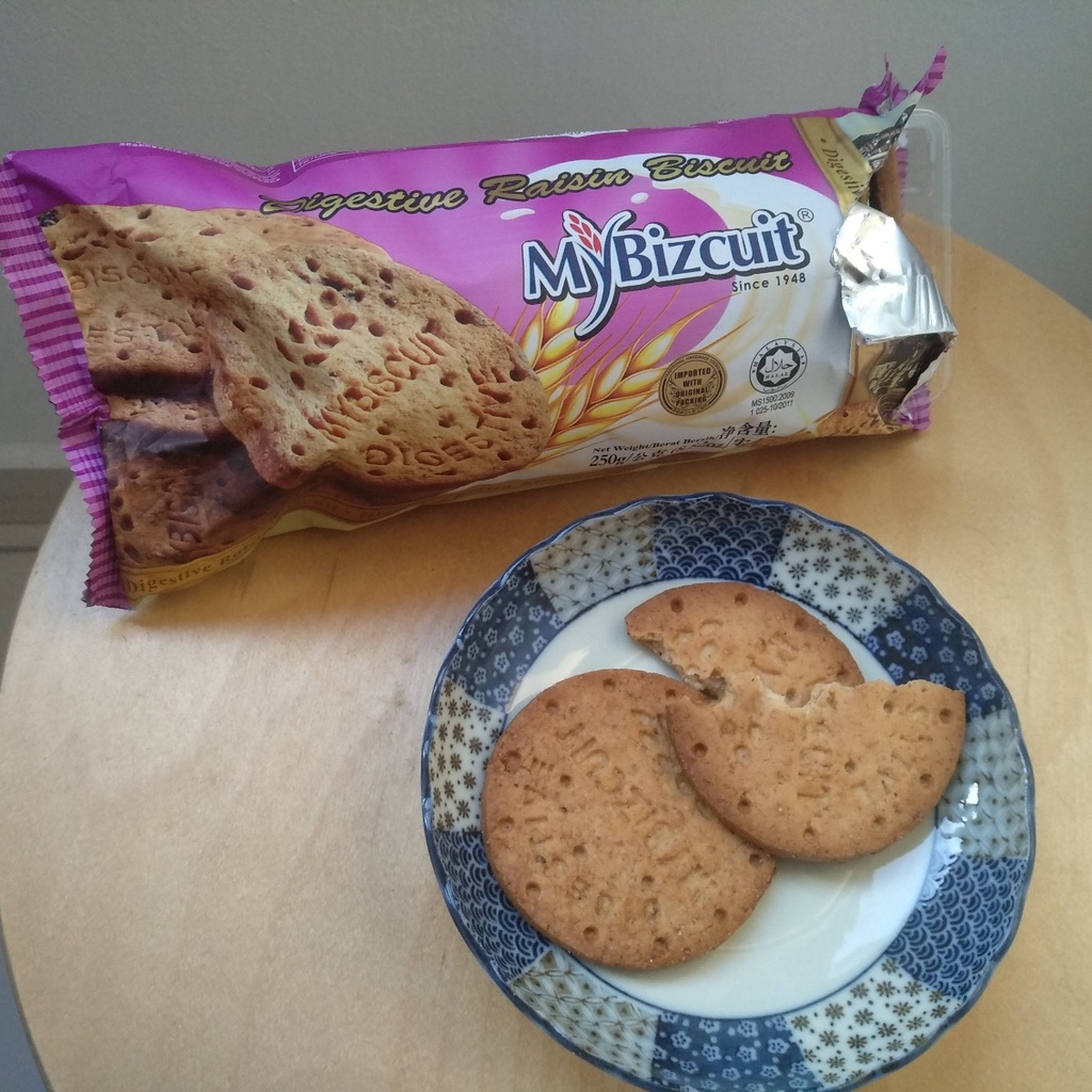 mybizcuit-digestive-raisin-biscuit-250g-มายบิซคิวท์ไดเจสทีฟลูกเกดบิสกิต-250กรัม