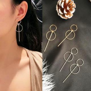 ภาพหน้าปกสินค้าFashion Metal Geometric Earrings Punk Simple Gold Silver Long Tassel Pendant Size Circle Earrings For Women Hollow Drop Earrings ที่เกี่ยวข้อง