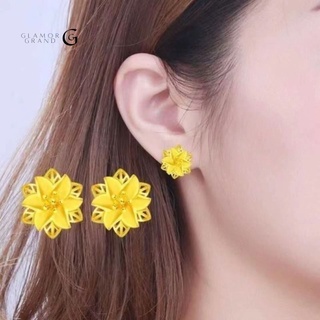 ภาพหน้าปกสินค้าGLAMOR✨LILY EARRINGS ต่างหูหุ้มทอง 18k ดอกพิกุลแบบติดหู ไม่แพ้ ไม่ลอกไม่ดำ ต่างหูทอง ต่างหูหุ้มทองแท้ 100 ต่างหูแบบติดหู ที่เกี่ยวข้อง