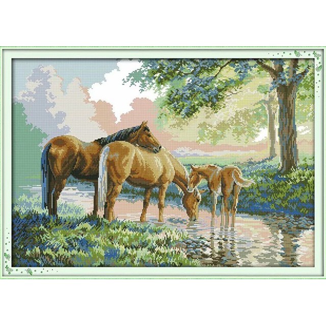 ชุดปักครอสติช-ม้า-ครอบครัวม้า-horse-family-cross-stitch-kit