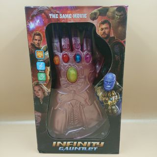 ถุงมือ​ Infinity​ Gauntlet ของ​ Ironman​ ยางอย่างดี​ มีเสียง​ สีไฟที่อัญมณี​ สวยมาก😁มีรีวิว!!