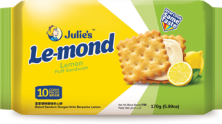 สินค้า Julie\'s เลมอนด์ พัฟ ขนมปังสอดใส้ครีม ขนาด 170-180 กรัม (เลือกรสได้)