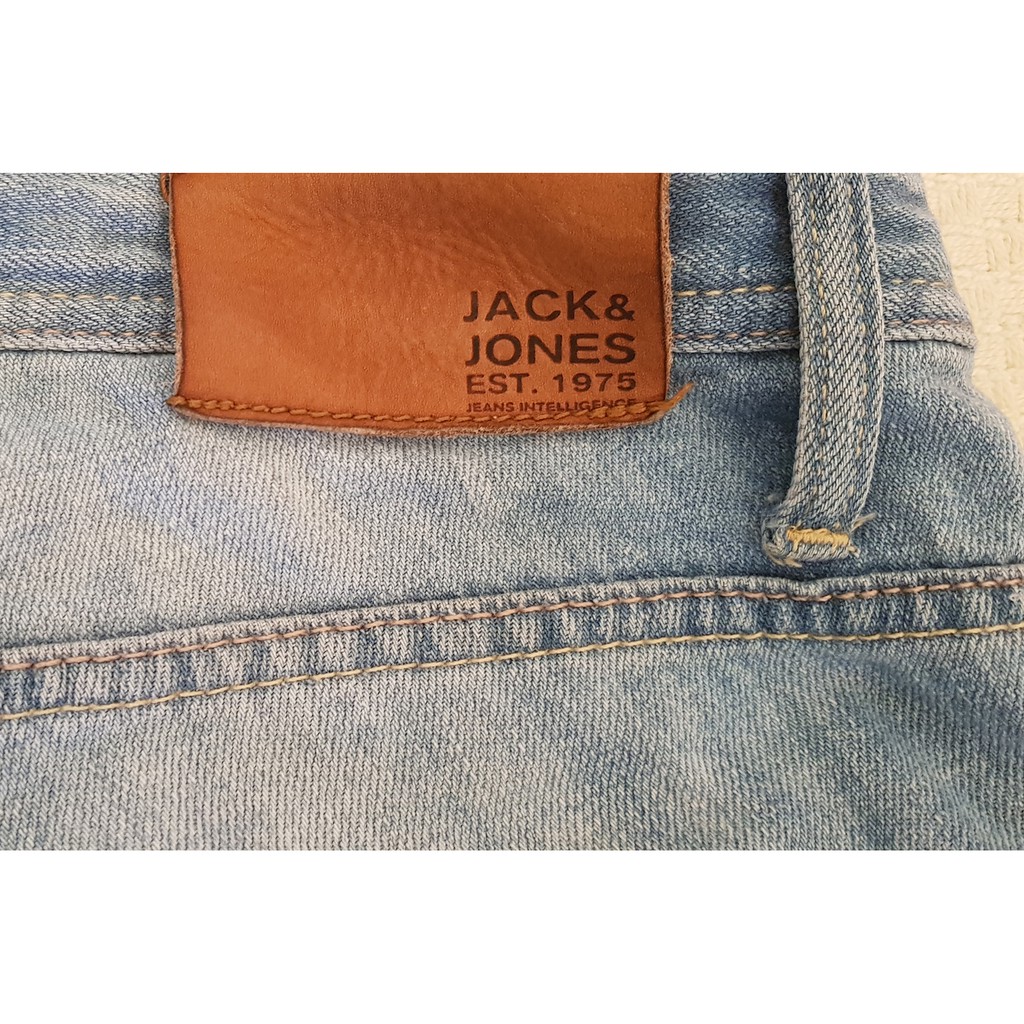 jack-amp-jones-denim-est-1975-กางเกงยีนส์ขาสั้นเดิมๆ-เฟดแนวแฟชั่นทันสมัยเอว-34