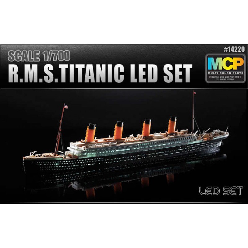 โมเดลประกอบ-academy-model-1-700-ac14220-r-m-s-titanic-led-set