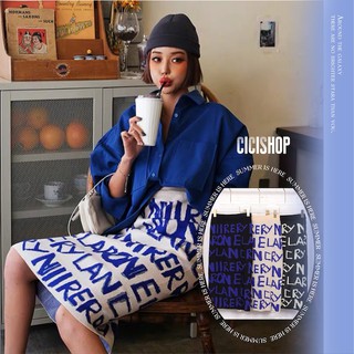 Cicishop(2364)กระโปรงผ้าไหมพรมknit เนื้อผ้าดีทอลายตัวหนังสือ ทรงสวยมาก