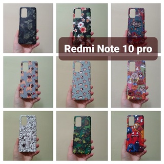 เคสแข็ง Redmi Note 10 pro เคสไม่คลุมรอบนะคะ เปิดบน เปิดล่าง (ตอนกดสั่งซื้อ จะมีให้เลือกลายก่อนชำระเงินค่ะ)