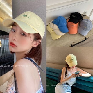 ภาพหน้าปกสินค้า💗พร้อมส่ง💗หมวกแก๊ป หมวกสีสัน หมวกเบสบอล หมวกแก๊ปสีสัน สไตล์เกาหลี ปัก free ที่เกี่ยวข้อง