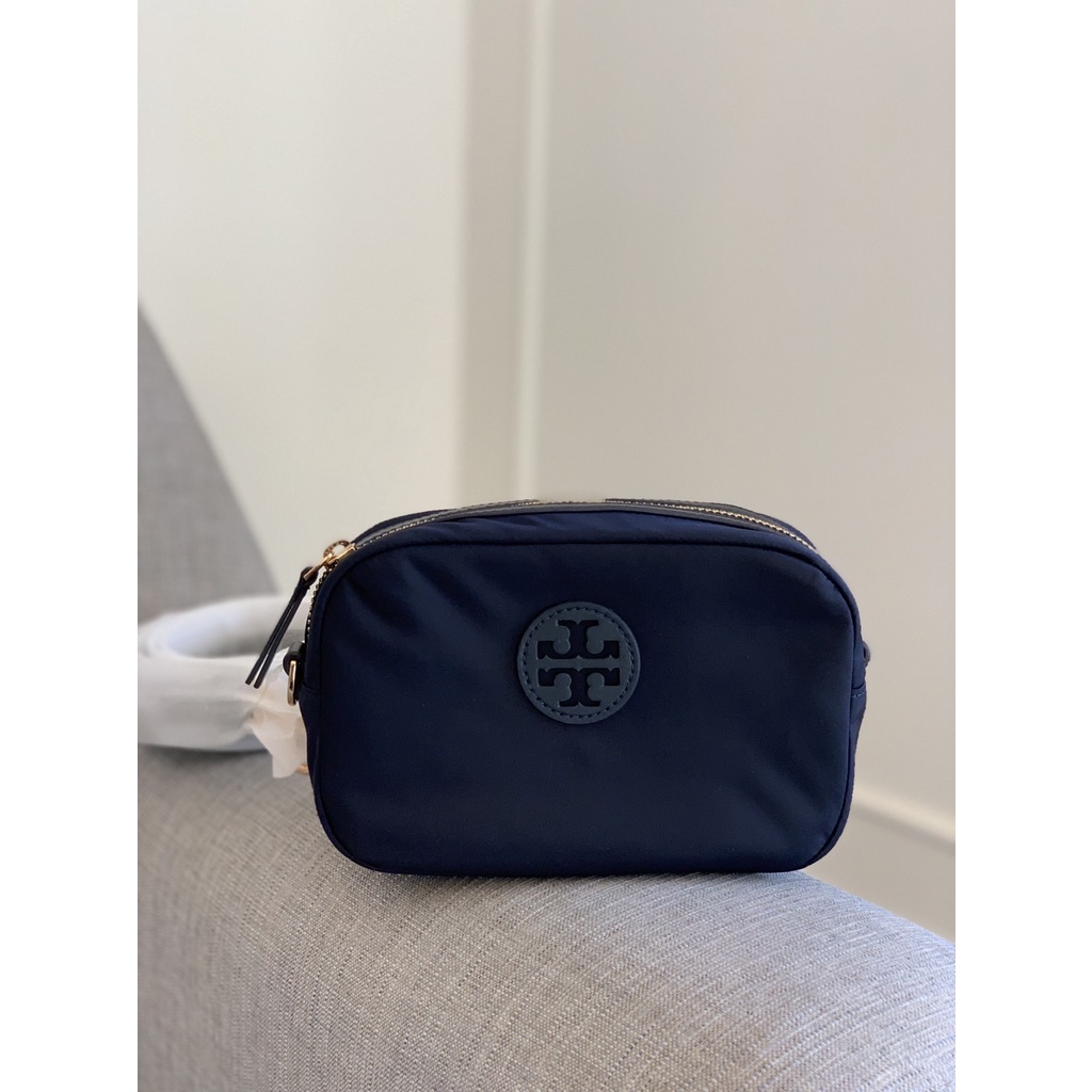 กระเป๋าสะพาย-toryburch-nylon-camera-bag