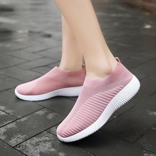 ภาพขนาดย่อของภาพหน้าปกสินค้ารองเท้ากีฬา รองเท้าผ้าใบ พื้นนิ่ม ยืดหยุ่น สวมใส่สบาย สีดํา แฟชั่นสําหรับผู้หญิง รองเท้าผ้าใบผู้หญิง จากร้าน quanzhoulizu123.th บน Shopee ภาพที่ 5