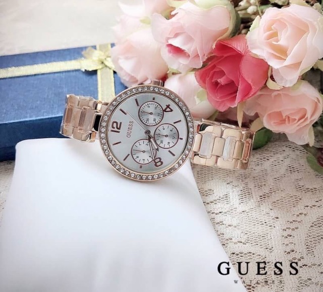 นาฬิกา-guess