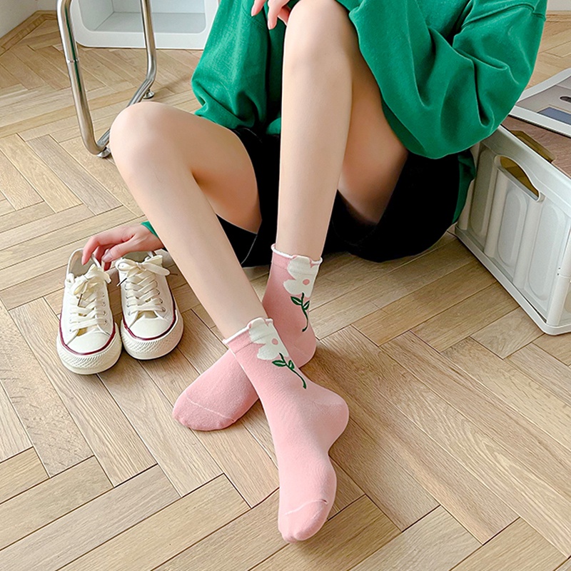 5-pairs-japanese-cartoon-breathable-flower-stockings-candy-color-three-dimensional-tulip-mid-tube-socks