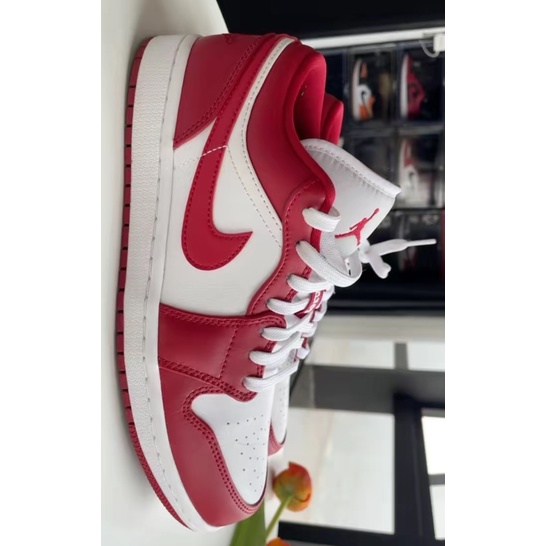 air-jordan-1-low-gym-red-white-red