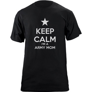 T-shirt  ขายดี เสื้อยืดลําลอง แขนสั้น พิมพ์ลาย IM An Army Mom สไตล์คลาสสิก สําหรับผู้ชายS-5XL