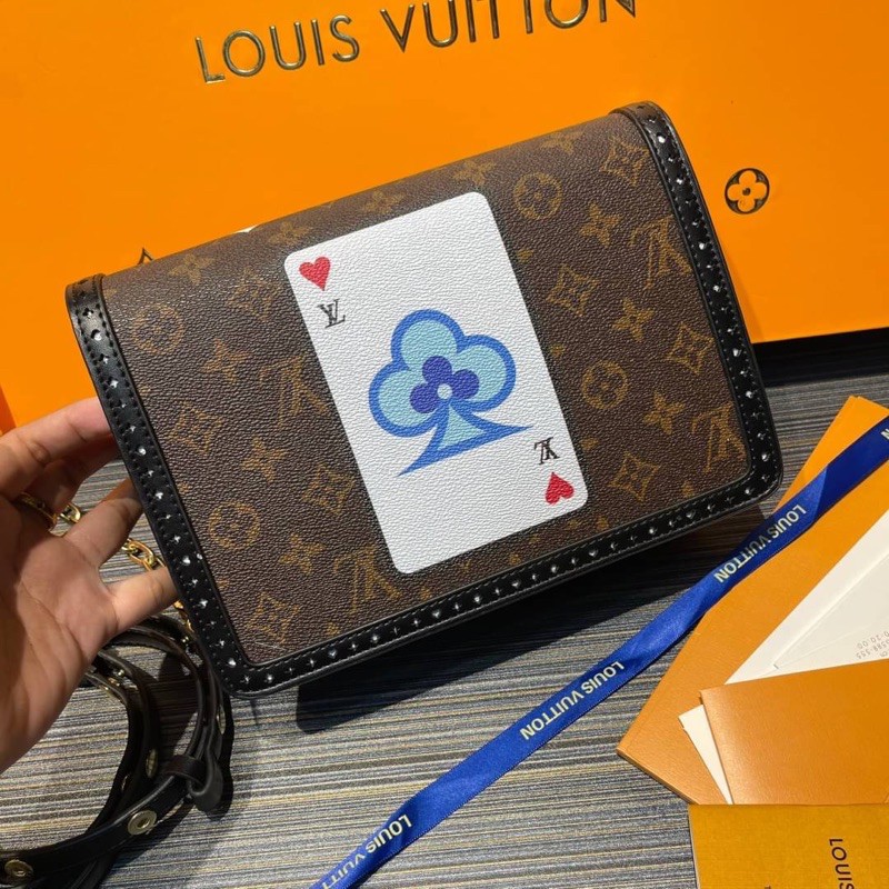 กนะเป๋าหลุยส์วิตตองlouis-vuitton-cruise2021