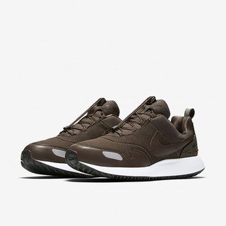 รองเท้าผ้าใบผู้ชาย Nike Air Pegasus AT Premium